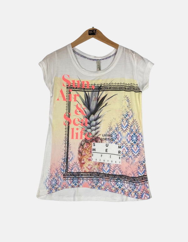 White and yellow T shirt FM