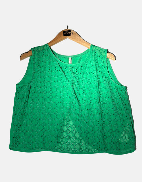 Green Sleeveless Eyelet Blouse