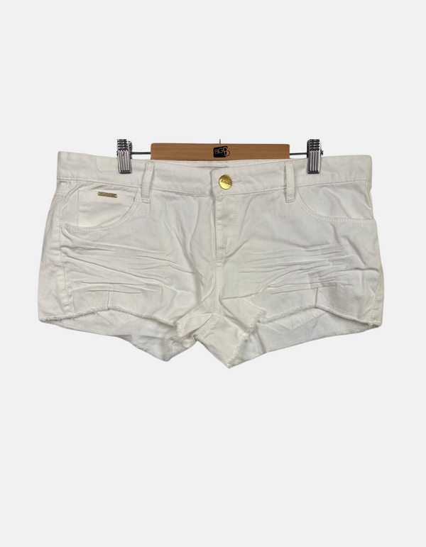 White shorts FM