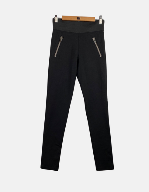 Black High-Waisted Leggings with Zipper Detail