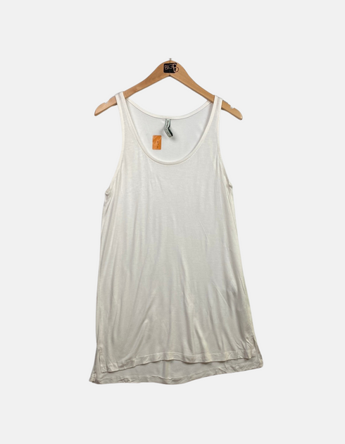 White tank FM