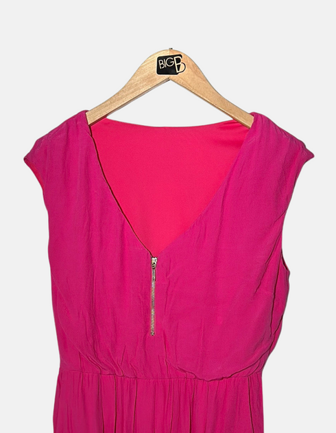V-Neck Fuchsia Dress with Front Zipper Detail
