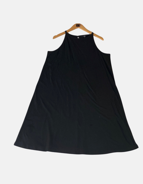 Black Sleeveless Swing Dress