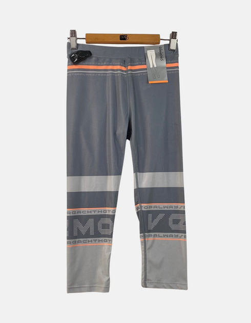 Women gray pants FM