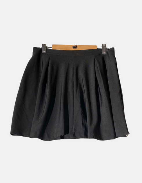 Black Pleated A-Line Mini Skirt
