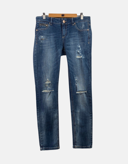 Distressed Denim Skinny Jeans