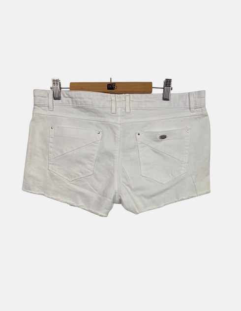 White shorts FM