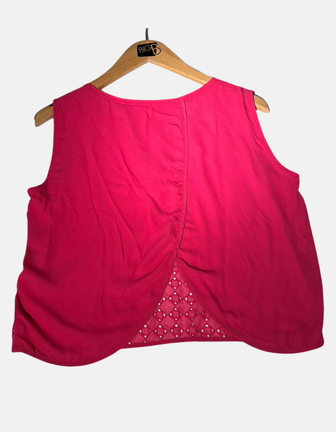 Sleeveless Fuchsia Eyelet Top