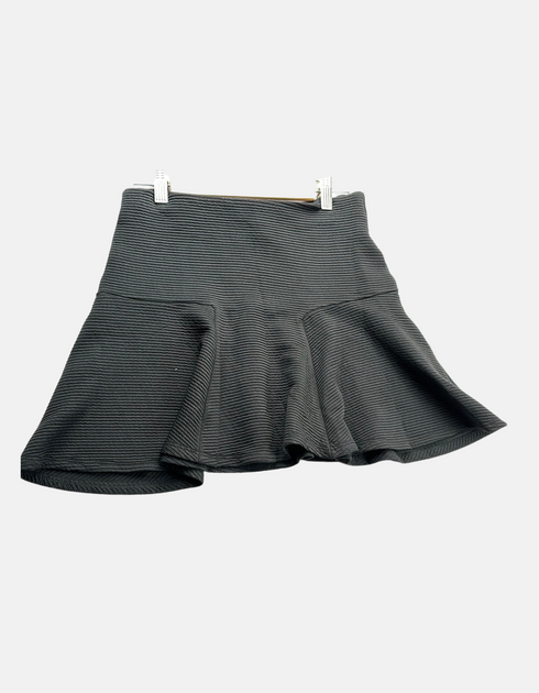 Skirt FM