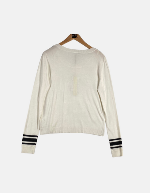 White sweater FM