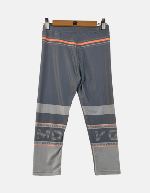Women gray pants FM