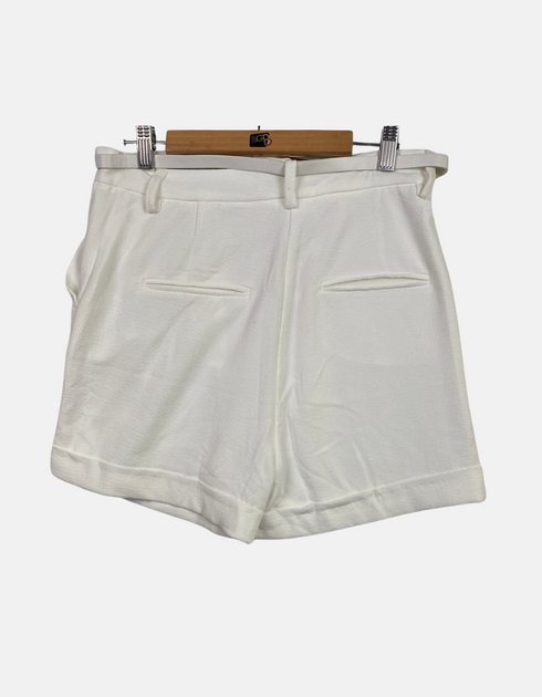 White shorts FM