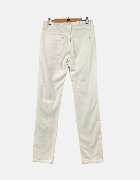 White jeans FM