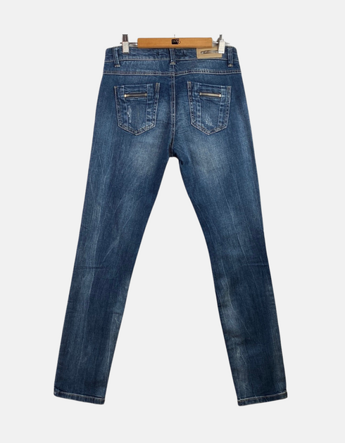 Distressed Denim Skinny Jeans