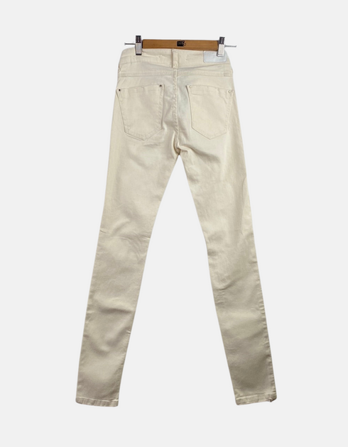 Off white jeans FM