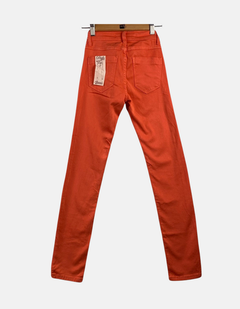 Orange pants FM