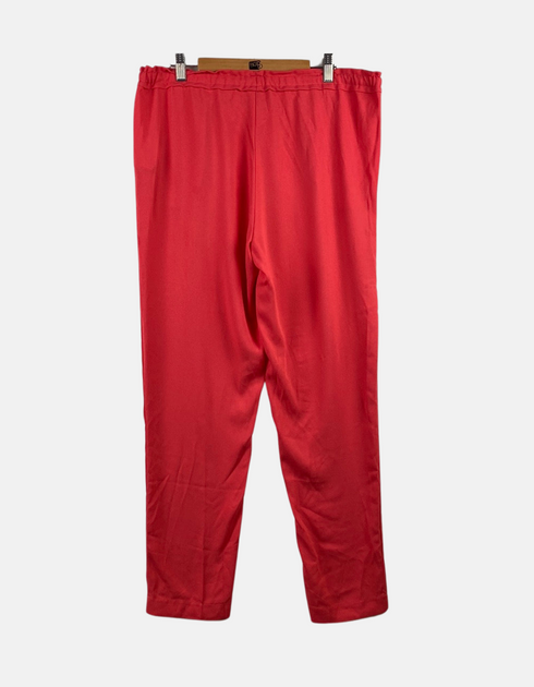 Pink pants FM